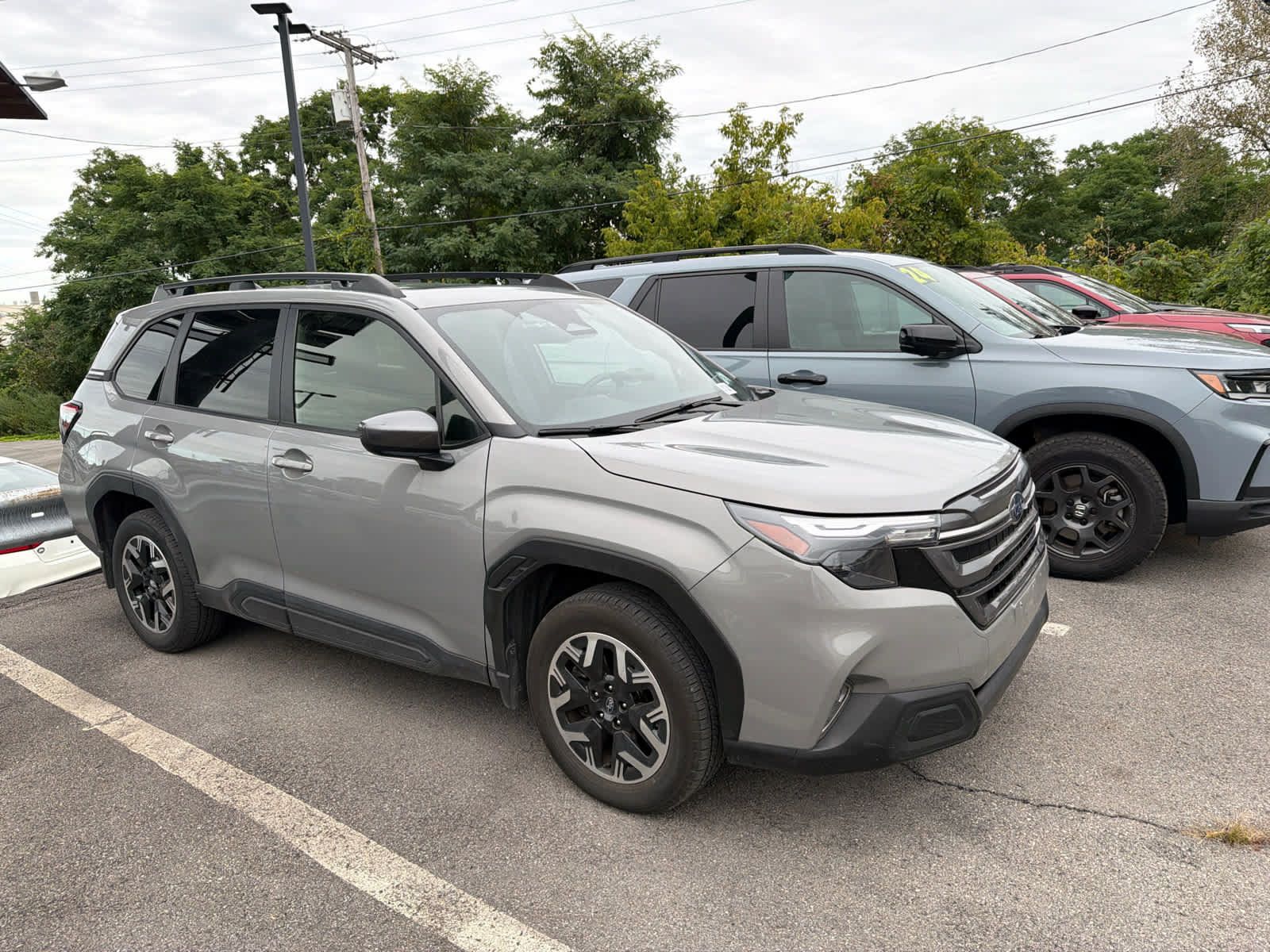 Used 2025 Subaru Forester Premium AWD/4WD image 30