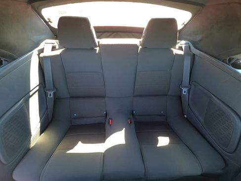 Used 2014 Ford Mustang V6 image 19