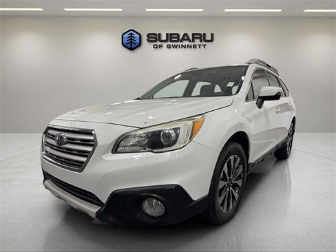 Used 2015 Subaru Outback 3.6R Limited image 1