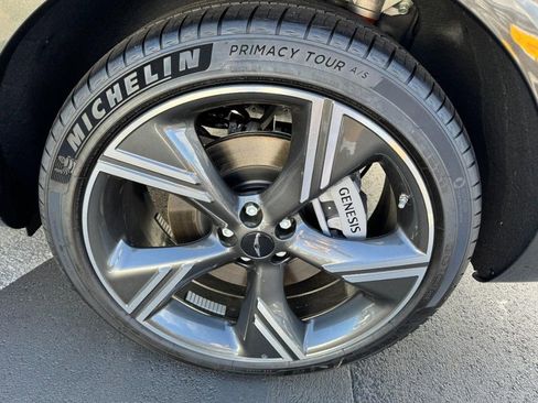 Certified 2026 Genesis GV80 3.5T Prestige AWD/4WD image 6