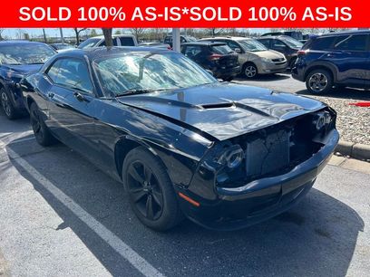 Used 2019 Dodge Challenger SXT