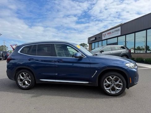 Used 2022 BMW X3 xDrive30i w/ Convenience Package AWD/4WD image 2