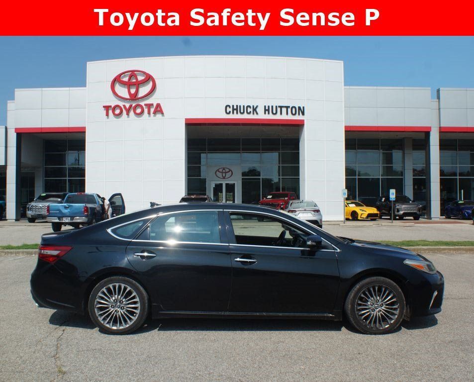 Used 2016 Toyota Avalon Limited FWD image 1