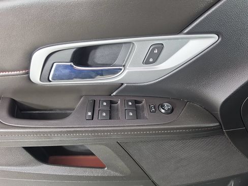 Used 2017 GMC Terrain SLE FWD image 16