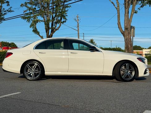 Used 2017 Mercedes-Benz E 300 image 5