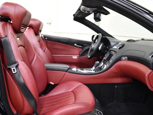 Used 2012 Mercedes-Benz SL 63 AMG image 12