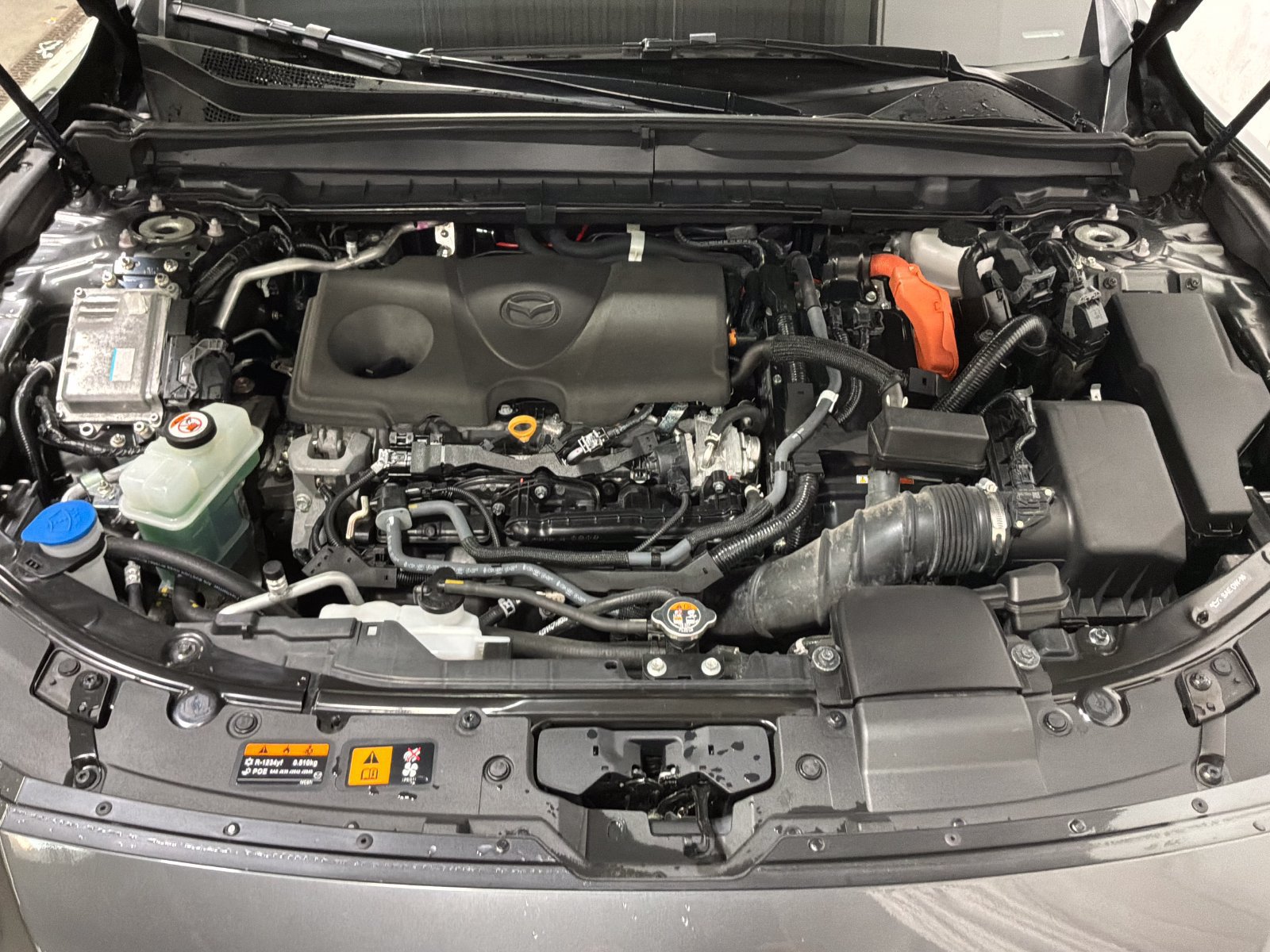 Used 2025 MAZDA CX-50 AWD 2.5 Hybrid w/ Premium Pkg image 12
