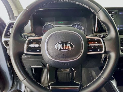 Used 2021 Kia Sorento EX w/ Panoramic Sunroof Package AWD/4WD image 15