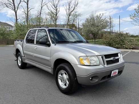 Used 2003 Ford Explorer Sport Trac XLT RWD image 8