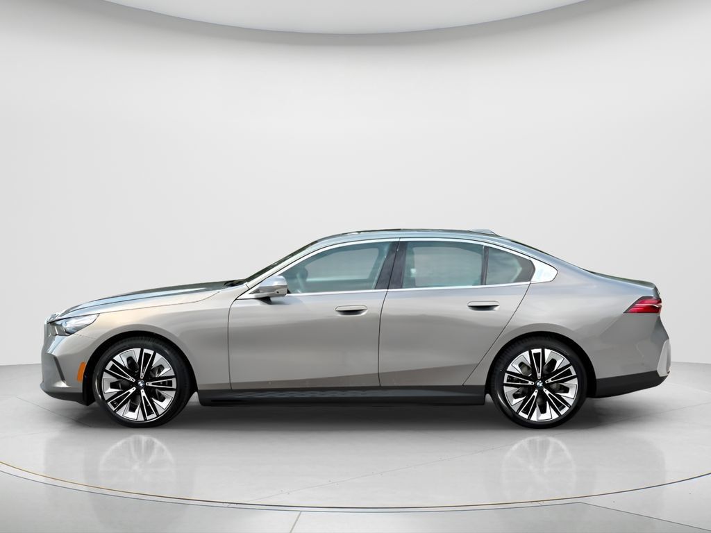 New 2027 BMW i5 eDrive40 AWD/4WD image 8