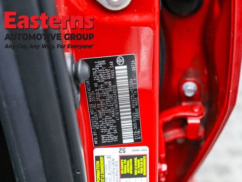 Used 2024 Toyota Camry SE image 34