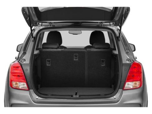 Used 2020 Chevrolet Trax LS image 14