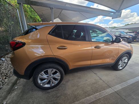 Certified 2025 Buick Encore GX Preferred w/ Comfort Package AWD/4WD image 9