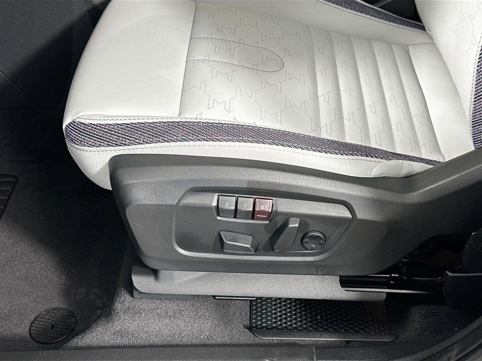 Used 2025 MINI Cooper Countryman S AWD/4WD image 18