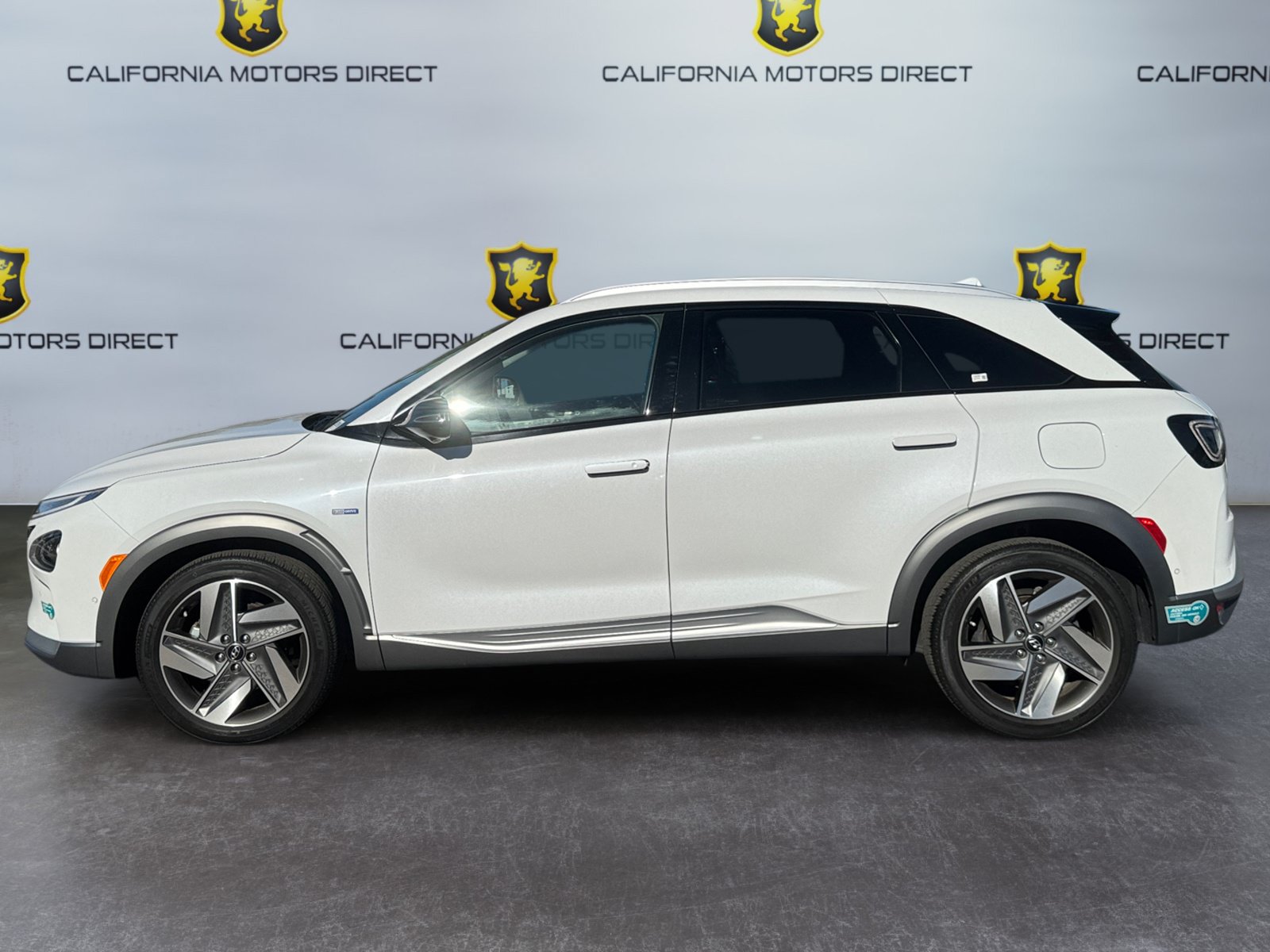 Used 2020 Hyundai Nexo Limited FWD image 2