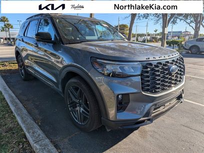 Used 2025 Ford Explorer ST-Line w/ ST-Line Street Pack