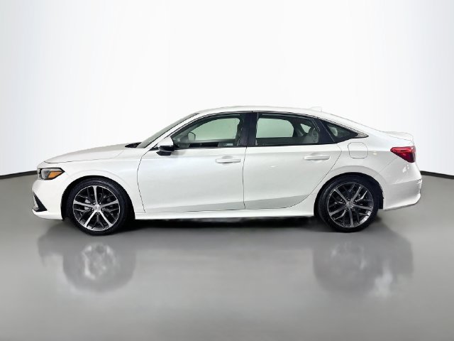 Used 2023 Honda Civic Touring image 4
