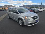 Used 2012 Dodge Grand Caravan SE image 3