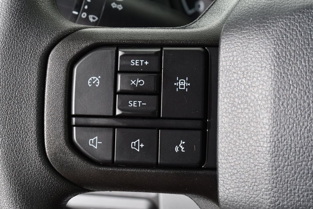 New 2027 Ford F550 4x4 Crew Cab image 33