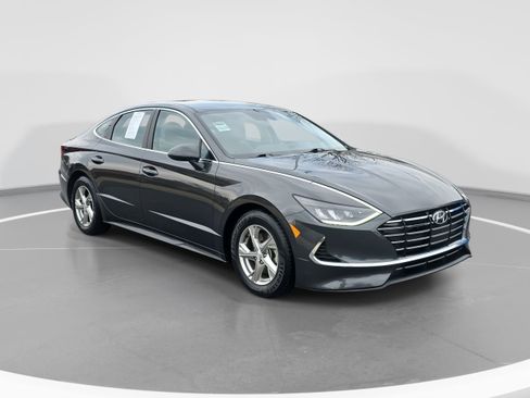 Used 2022 Hyundai Sonata SE image 3