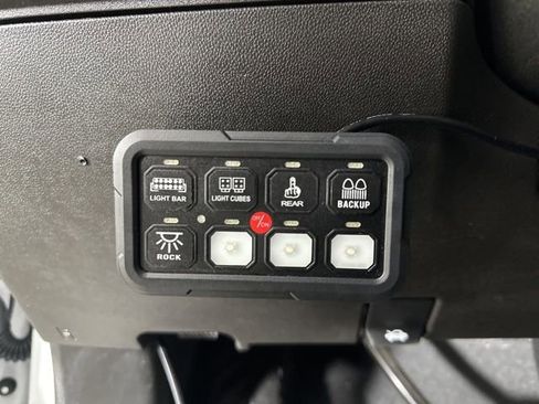 Used 2024 Chevrolet Silverado 1500 RST image 20