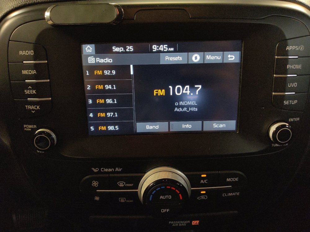 Used 2019 Kia Soul + FWD image 25