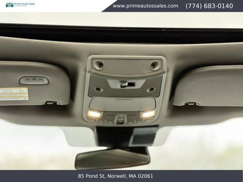 Used 2019 Ford F150 Lariat w/ Equipment Group 502A Luxury AWD/4WD image 23