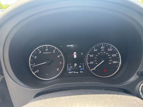 Used 2018 Mitsubishi Outlander GT AWD/4WD image 11