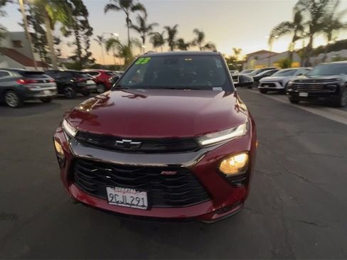 Used 2023 Chevrolet TrailBlazer RS w/ Convenience Package image 3
