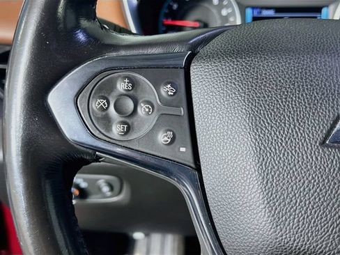 Used 2019 Chevrolet Traverse High Country AWD/4WD image 17