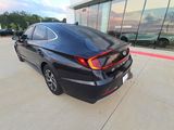 Used 2022 Hyundai Sonata Blue image 3