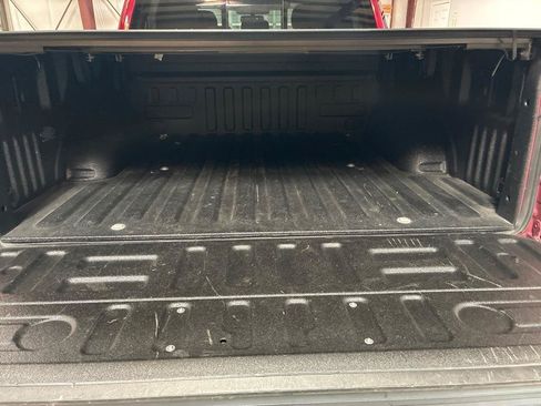 Used 2017 Ford F150 XLT w/ Equipment Group 302A Luxury RWD image 16