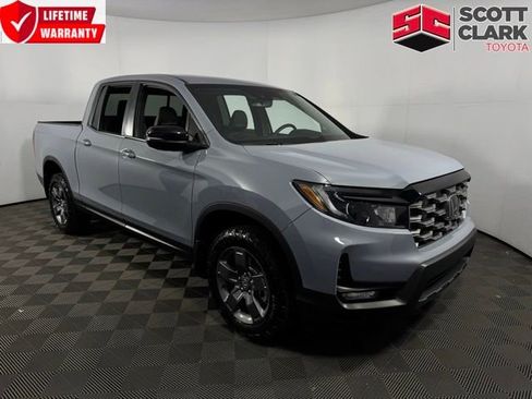 Used 2025 Honda Ridgeline TrailSport image 1