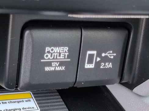 Used 2020 Honda Pilot Elite image 22