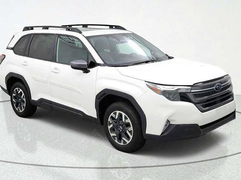 New 2026 Subaru Forester Premium AWD/4WD image 1