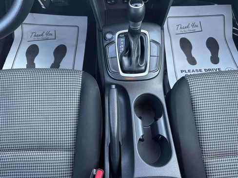 Used 2020 Hyundai Kona SE FWD image 19