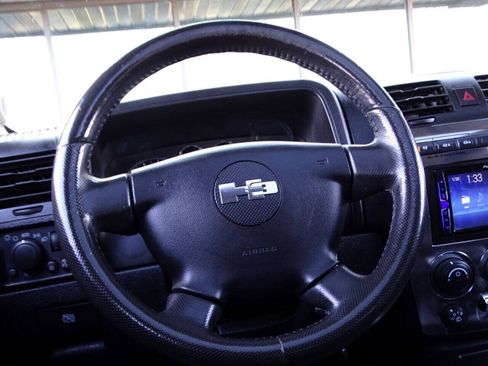 Used 2006 HUMMER H3 AWD/4WD image 64
