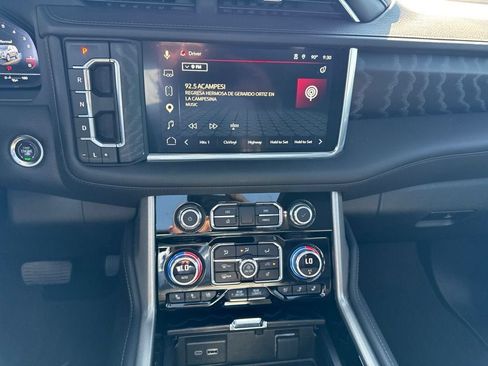 Certified 2023 GMC Yukon Denali w/ Denali Reserve Package RWD image 23