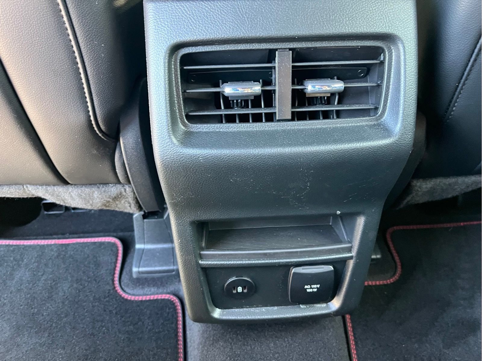 Certified 2024 Ford Edge ST-Line AWD/4WD image 29