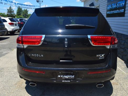 Used 2011 Lincoln MKX AWD w/ 102A Rapid Spec Order Code image 4