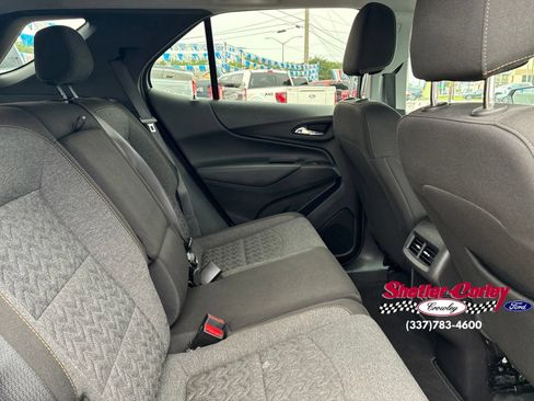 Used 2024 Chevrolet Equinox LT FWD image 17