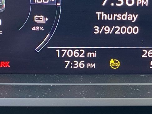 Used 2024 Audi Q4 e-tron Premium w/ Convenience Package image 13