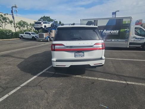 Used 2020 Lincoln Navigator Reserve w/ Equipment Group 208A Reserve AWD/4WD image 7