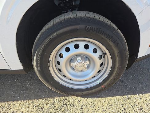 New 2026 Ford Maverick XL image 7