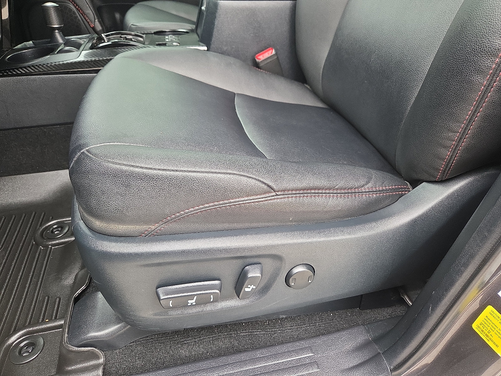 Used 2023 Toyota 4Runner TRD Off-Road Premium w/ Moonroof Package AWD/4WD image 14
