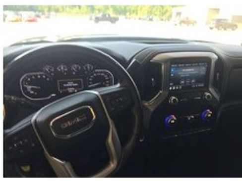Used 2019 GMC Sierra 1500 Elevation w/ Elevation Convenience Package AWD/4WD image 10