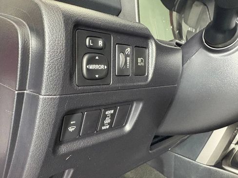 Used 2021 Toyota 4Runner SR5 AWD/4WD image 16