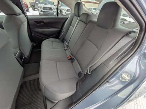 Used 2022 Toyota Corolla LE image 16