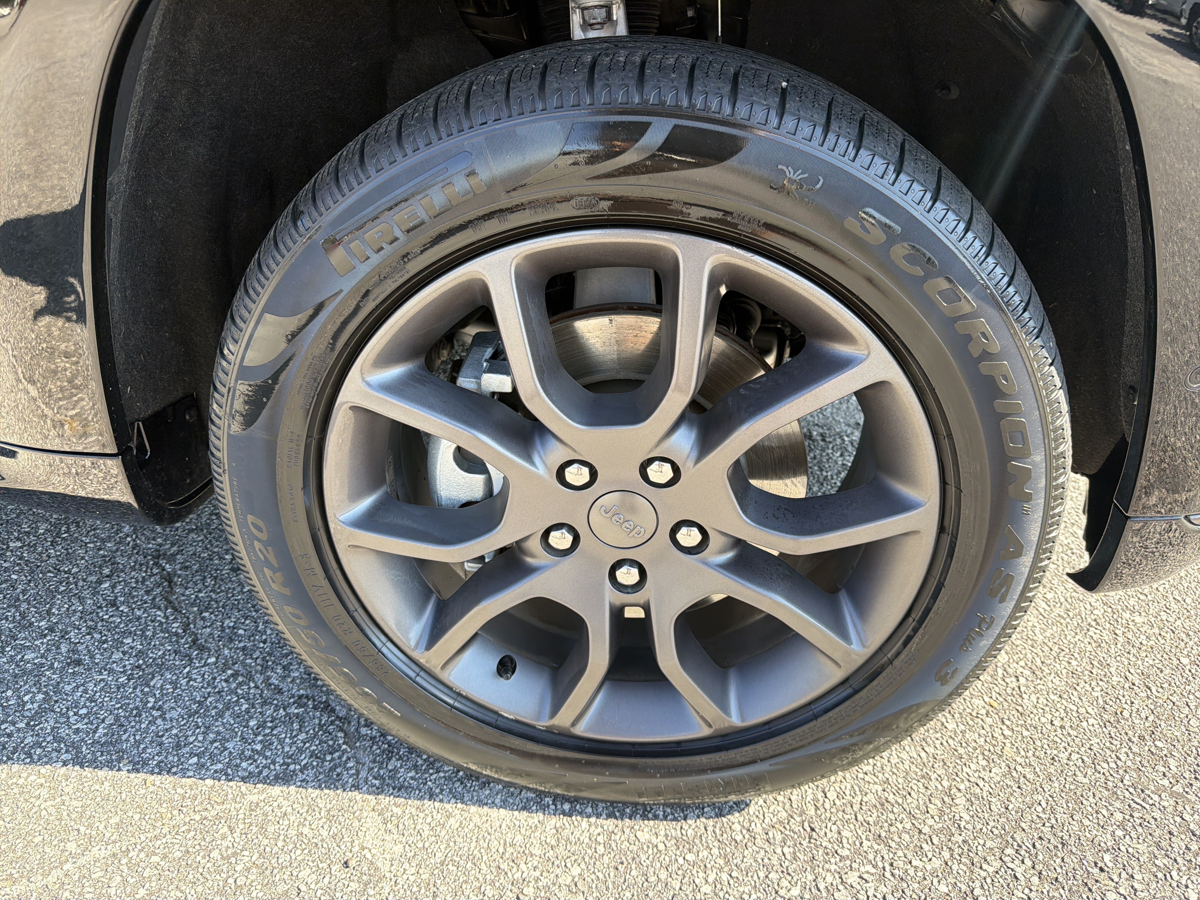Used 2021 Jeep Grand Cherokee High Altitude AWD/4WD image 13