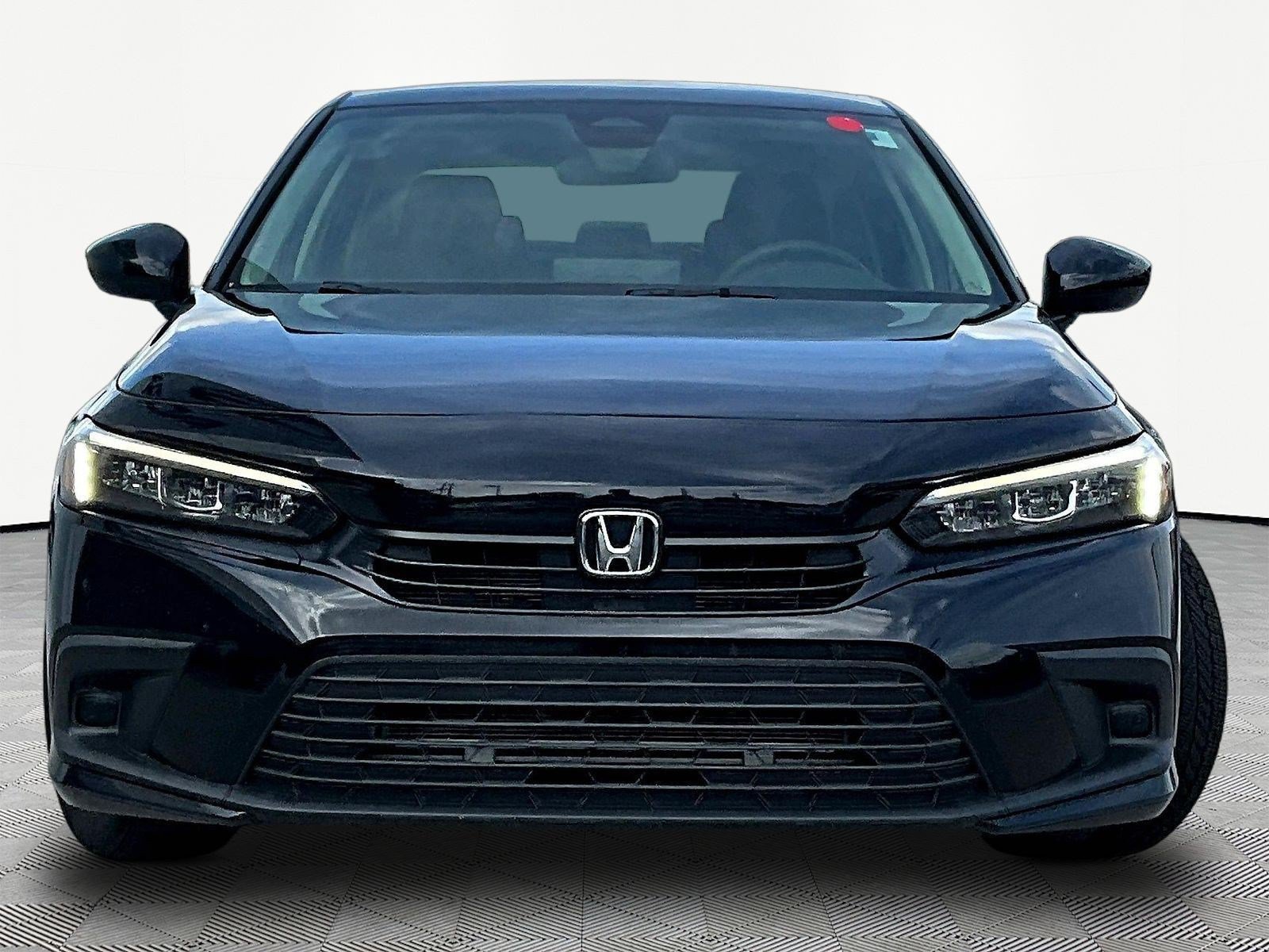 Used 2023 Honda Civic LX image 2